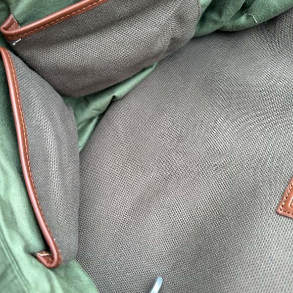 Levenger Italian leather travel bags (2) - Picture 12 of 16